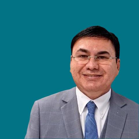 Dr. Santiago Mendez