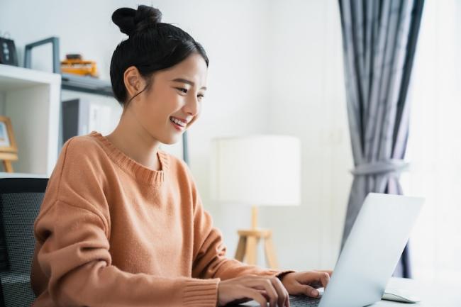 student on laptop